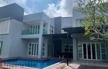 EAST LEDANG POOL VILLA CORNER BUNGALOW HOUSE