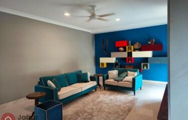 EAST LEDANG POOL VILLA CORNER BUNGALOW HOUSE