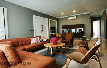 EAST LEDANG POOL VILLA CORNER BUNGALOW HOUSE