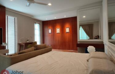 EAST LEDANG POOL VILLA CORNER BUNGALOW HOUSE