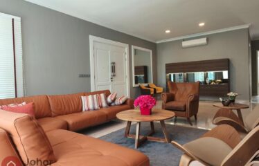 EAST LEDANG POOL VILLA CORNER BUNGALOW HOUSE