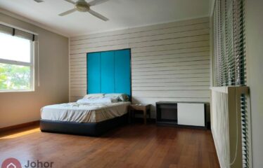 EAST LEDANG POOL VILLA CORNER BUNGALOW HOUSE