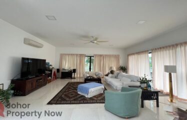 East Ledang @ Noble Park – Bungalow with Pool