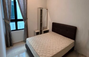 Sky Breeze Service Apartment ( High Floor )