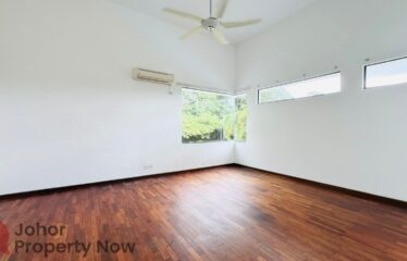 Ledang Heights – 2.5 Bungalow With Pool ( Sale / Rent )