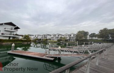 Emerald Bay – 4 Storey Link House Courtyard