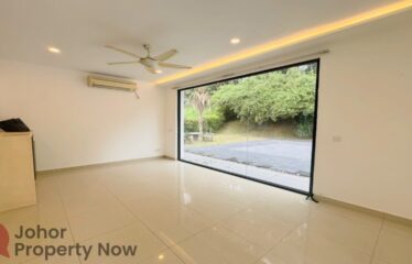 Ledang Heights – 2.5 Bungalow With Pool ( Sale / Rent )