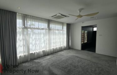 Ledang Heights – Bungalow With Pool ( Sale / Rent )