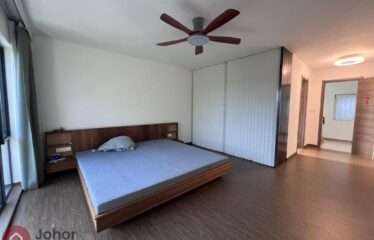 For Sale Forest City fringe villa