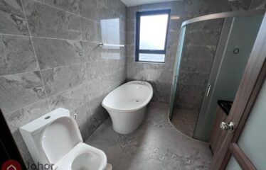For Sale Forest City fringe villa