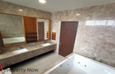 East Ledang @ Noble Park – Bungalow with Pool