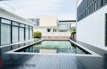 East Ledang @ Noble Park – Bungalow with Pool