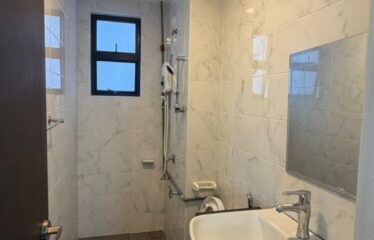 Sky Breeze Service Apartment ( High Floor )