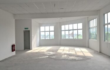 Tropicana Uplands @ Summit Commercial Hub ( Corner )