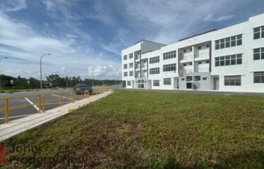 Tropicana Uplands @ Summit Commercial Hub ( Corner )