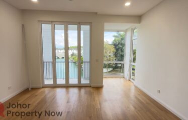 Emerald Bay – 4 Storey Link House Courtyard