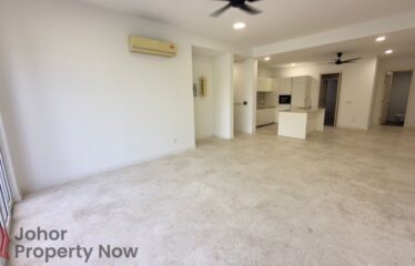 Emerald Bay – 4 Storey Link House Courtyard