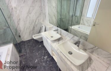 Emerald Bay – 4 Storey Link House Courtyard