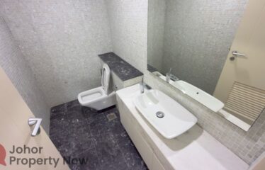 Emerald Bay – 4 Storey Link House Courtyard