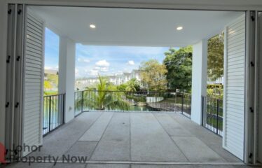 Emerald Bay – 4 Storey Link House Courtyard