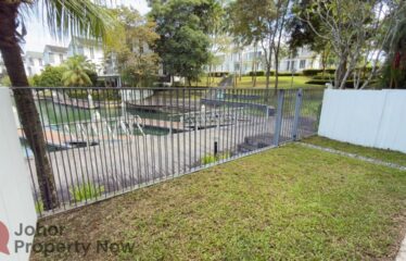 Emerald Bay – 4 Storey Link House Courtyard