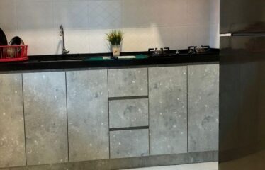 Sky Breeze Service Apartment ( High Floor )