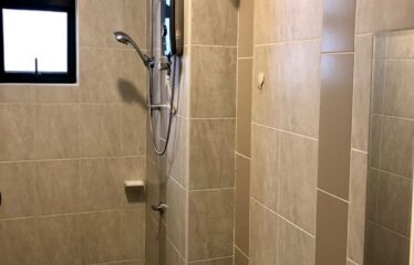 Sky Breeze Service Apartment ( High Floor )